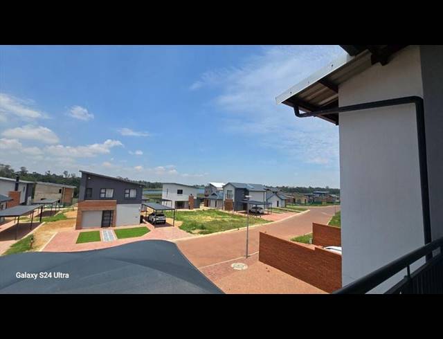2 BEDROOM TOWNHOUSE FOR SALE IN PARKDENE